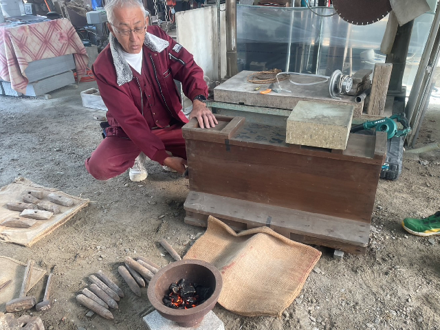 鍛冶作業の写真